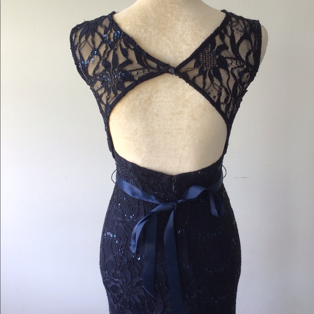 B. Darlin Navy Lace Mermaid Gown - Picture 6 of 12